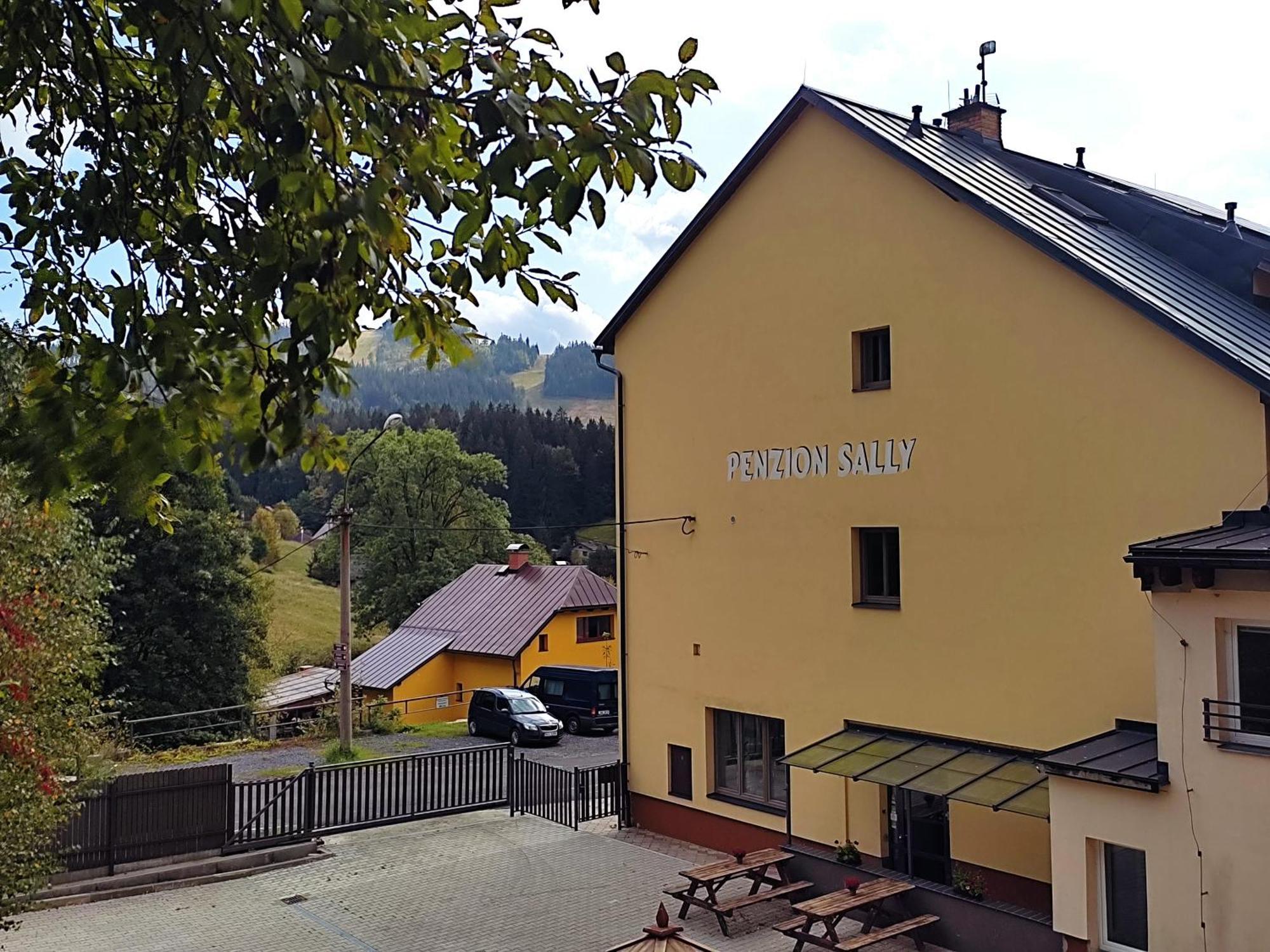 Penzion Sally Albrechtice v Jizerskych horach Exterior foto